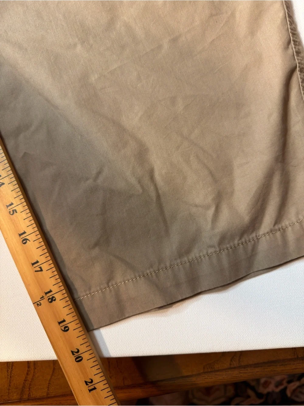 NWT Women's Gloria Vanderbilt Cargo Capri Pants in Khaki Size 16/19" Inseam - Picture 8 of 11